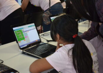 Girl Tech Fest acerca a las niñas a la computación y programación
