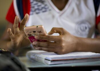 Aumenta deserción escolar en la universidad por pandemia