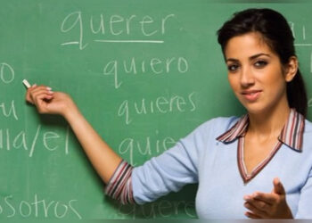 ¿Eres docente y sabes inglés? Podrías ganar hasta 60 mil dólares en EU