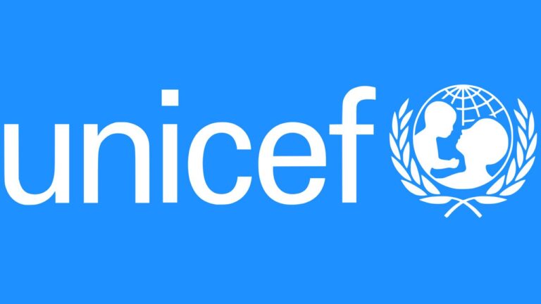 Maestros deberían tener prioridad para recibir la vacuna contra Covid: Unicef