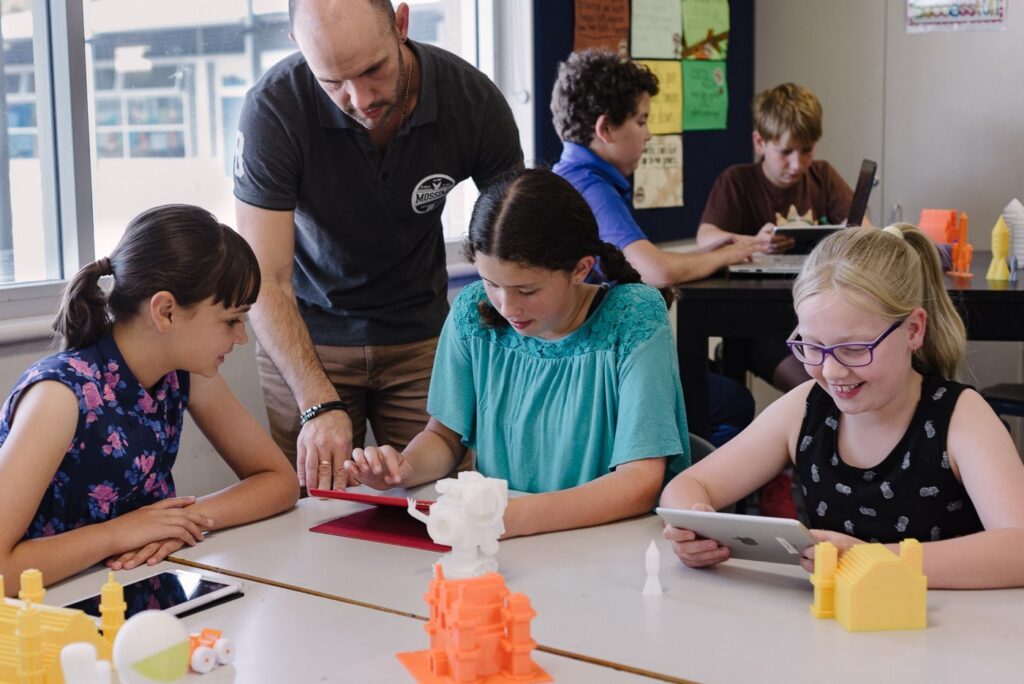 Cómo la gamificación puede mejorar la participación del alumno en el aula virtual