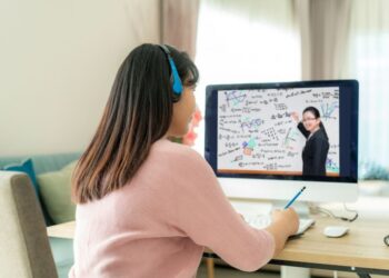 ¿Cuáles son los pros de la educación a distancia?