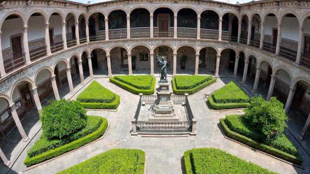 universidad-michoacana-carreras-en-linea