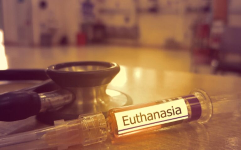 eutanasia-espana-abre-puerta-derecho
