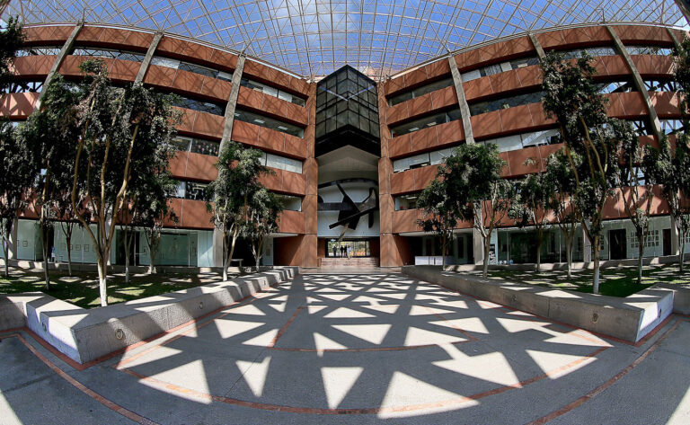 uam