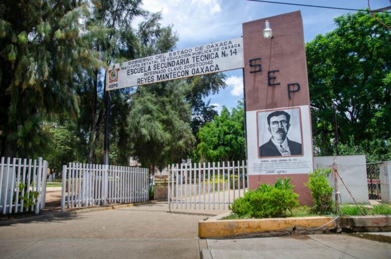 IEEPO ESCUELA