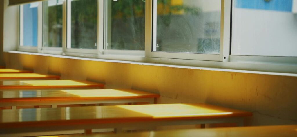 Padres en Jalisco reciben advertencia sobre escuelas creativas sin validez oficial