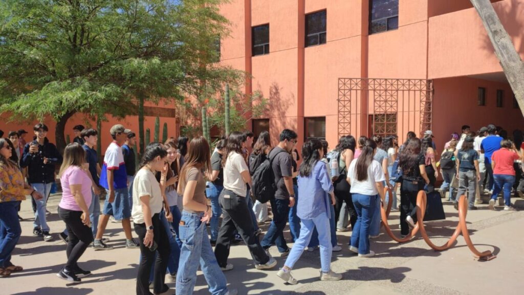 Presupuesto universitario en Sonora impulsa universidades públicas, becas educativas y acceso a la educación superior.