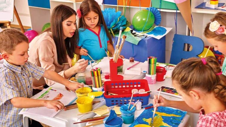 Educación inicial en México muestra baja cobertura en primera infancia y retos estructurales para garantizar el desarrollo infantil temprano.