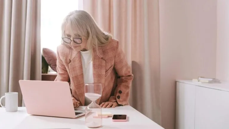 Universidad de jubilados impulsa aprendizaje activo en Suecia