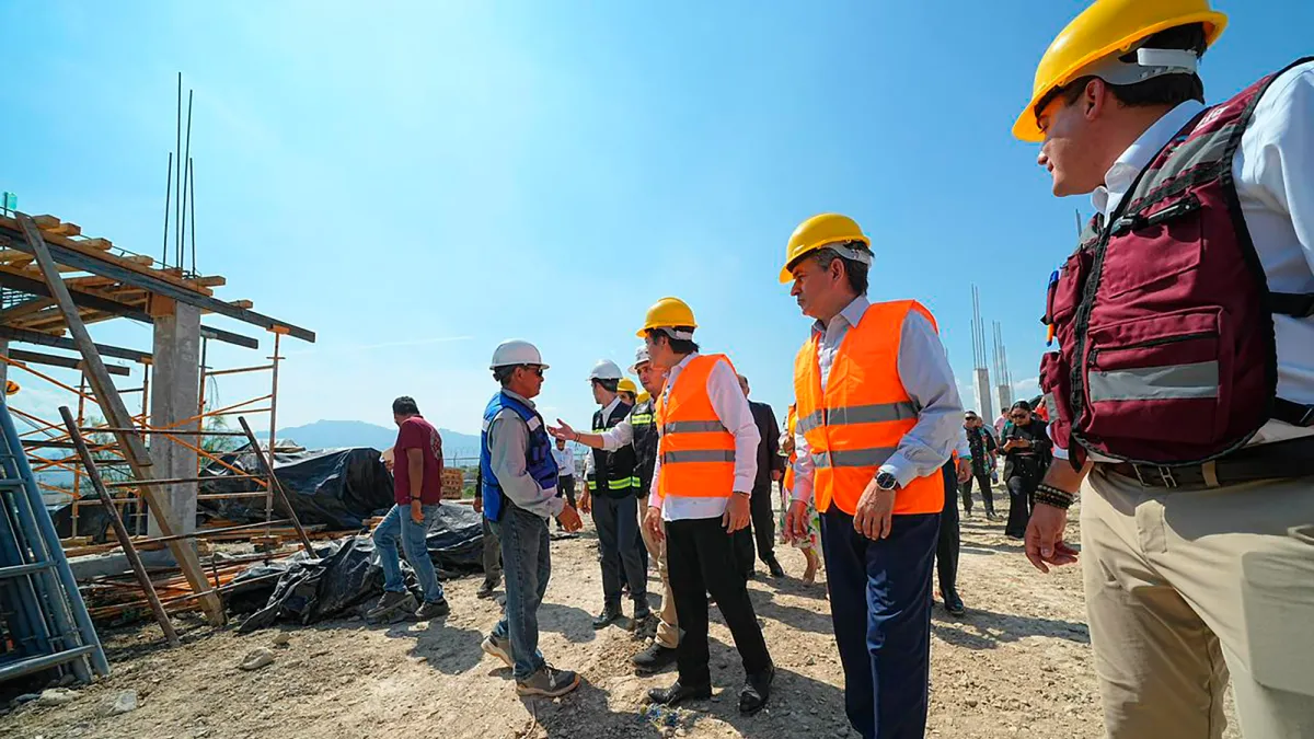 Ciberbachilleratos 2026 con aulas de cómputo y espacios educativos para ampliar la educación media superior en México