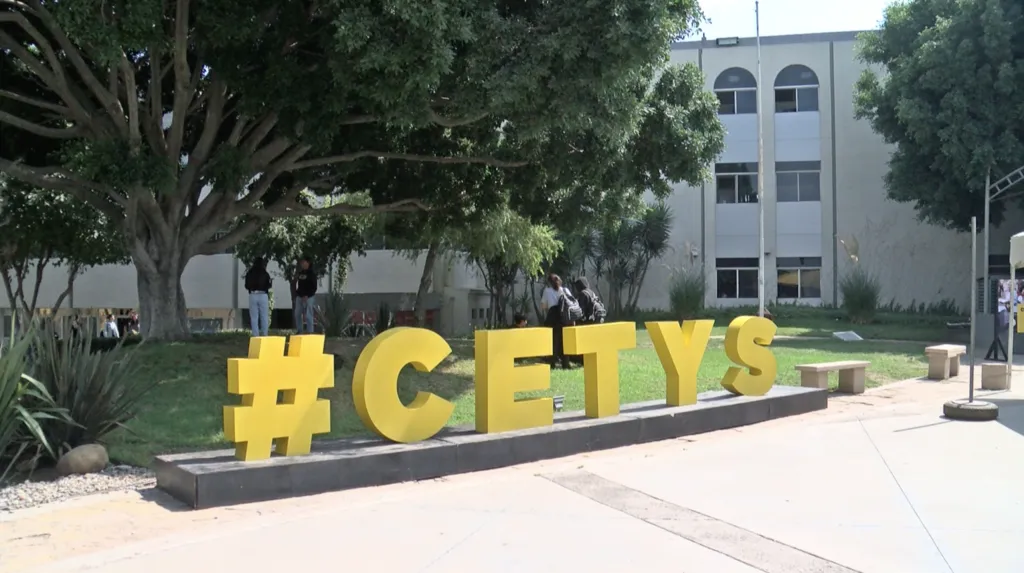 Universidades de Estados Unidos y México impulsan la educación superior binacional en la región CaliBaja mediante cooperación académica y movilidad estudiantil.