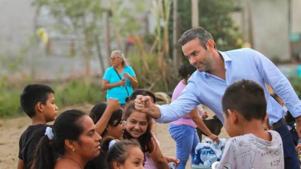 Omar Anitua Valdovinos respalda acciones de Grupo Duxon enfocadas en bienestar infantil y apoyo comunitario en México