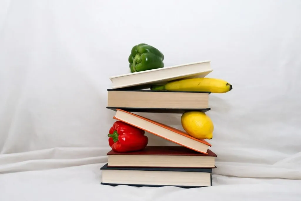 familias mexicanas aprendiendo educación nutricional para prevenir obesidad infantil desde casa