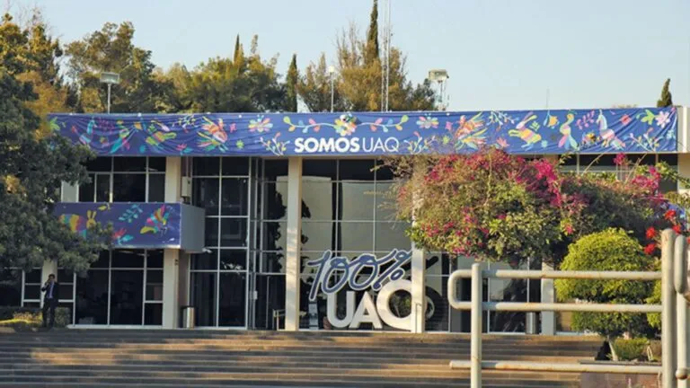 Campus de la UAQ en Querétaro donde autoridades analizan los retos de la educación superior y estrategias académicas