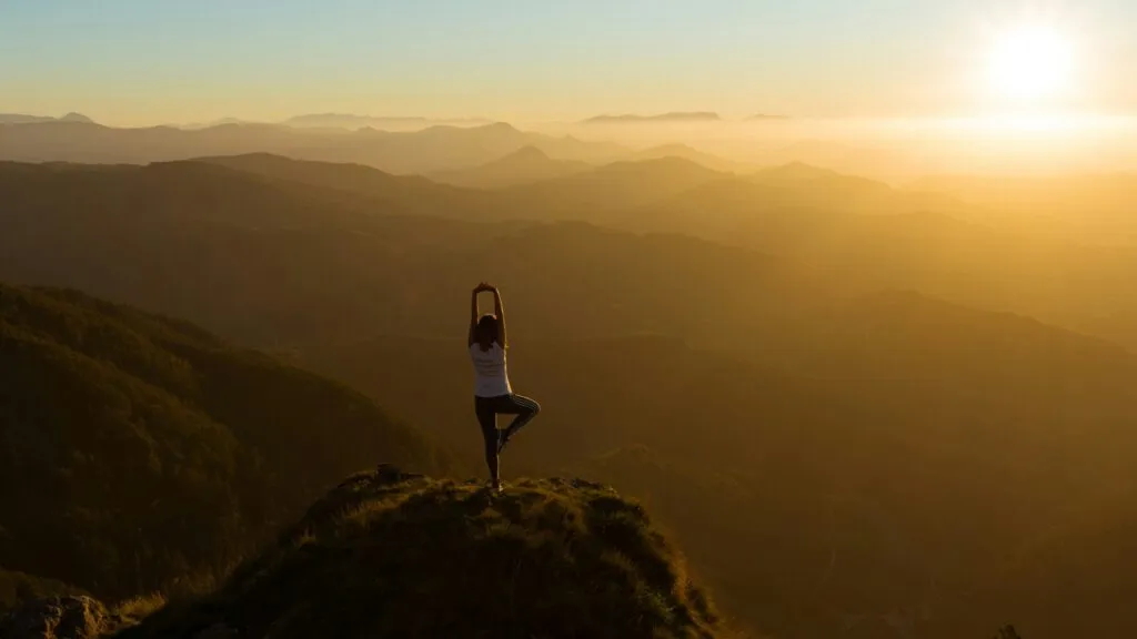 Yoga utilizado como herramienta terapéutica para reducir abstinencia y ansiedad en pacientes con adicción a opioides
