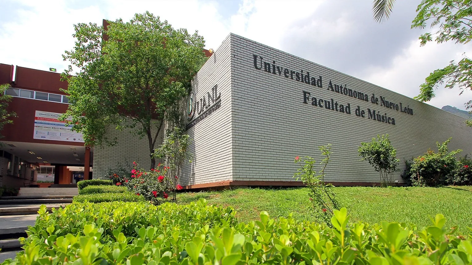 La UANL presenta un posgrado en educación musical enfocado en investigación, innovación educativa y formación docente.