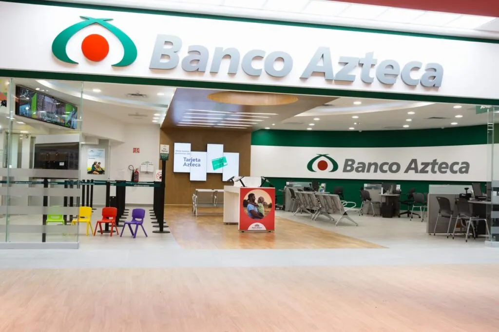 Banco Azteca gana reconocimiento mundial por democratizar