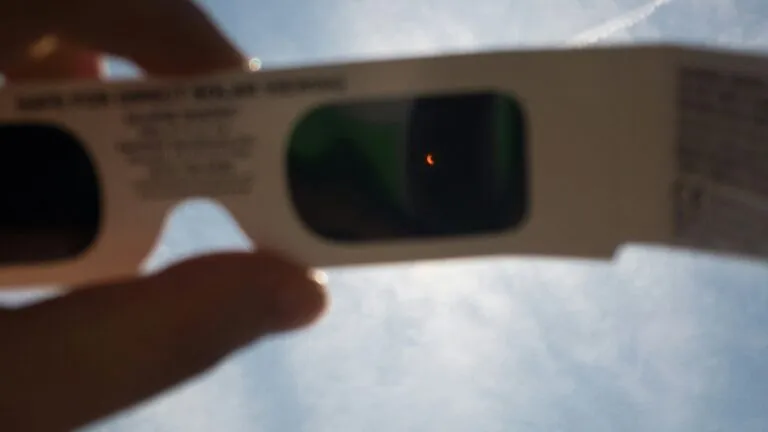 El eclipse solar cruzará España con una franja de totalidad y diferentes niveles de ocultación del Sol según cada territorio.
