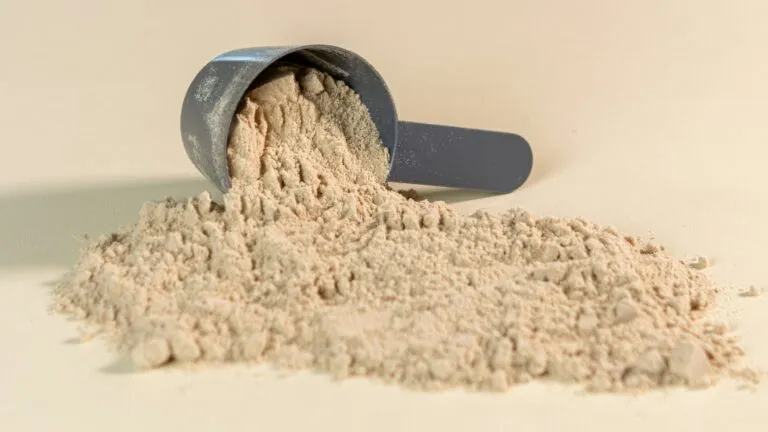 La proteína domina nuevos productos alimentarios, aunque su contenido no garantiza una opción saludable.