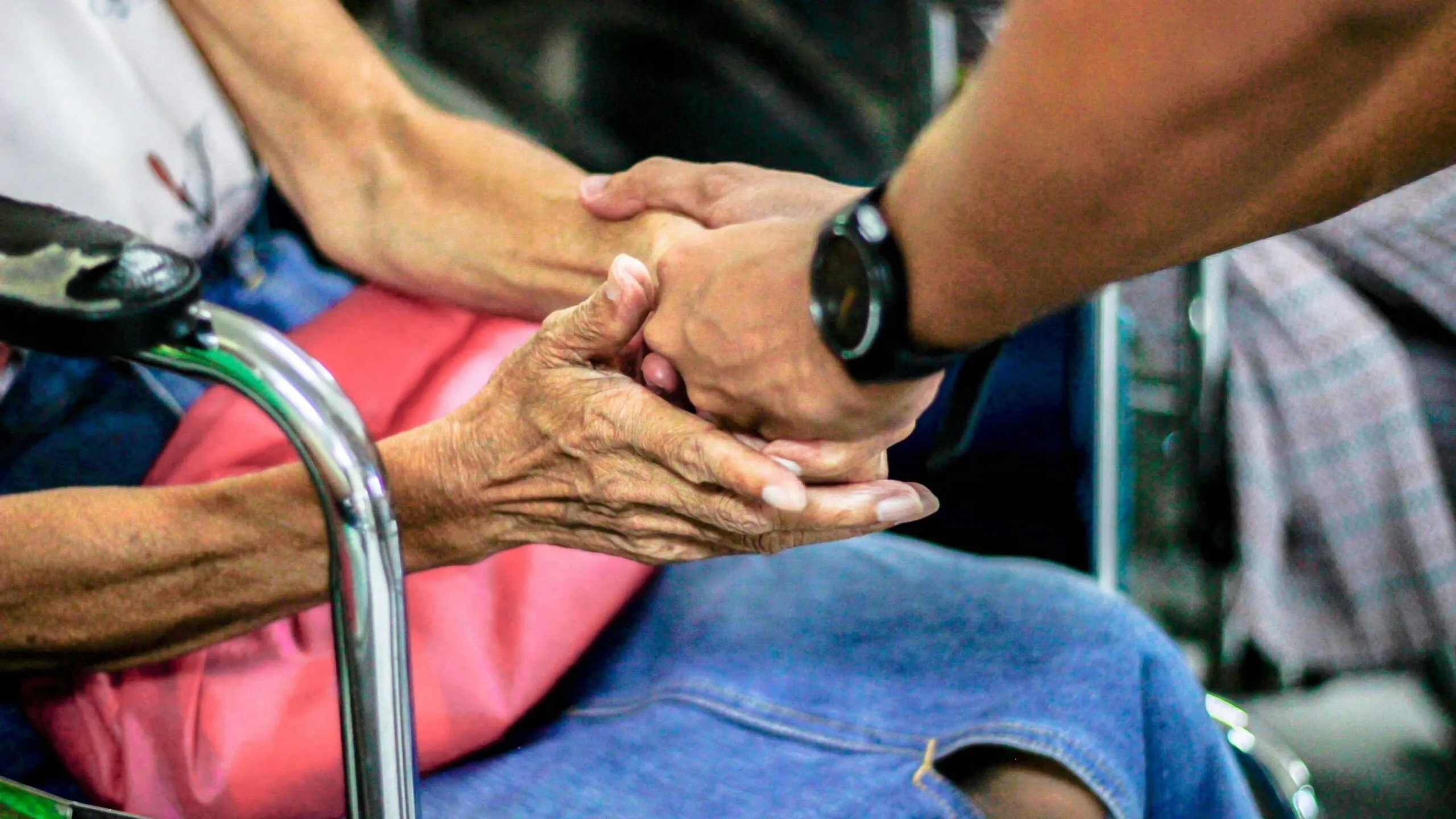 Generación Z busca empleos con propósito y oportunidades para ayudar a otras personas