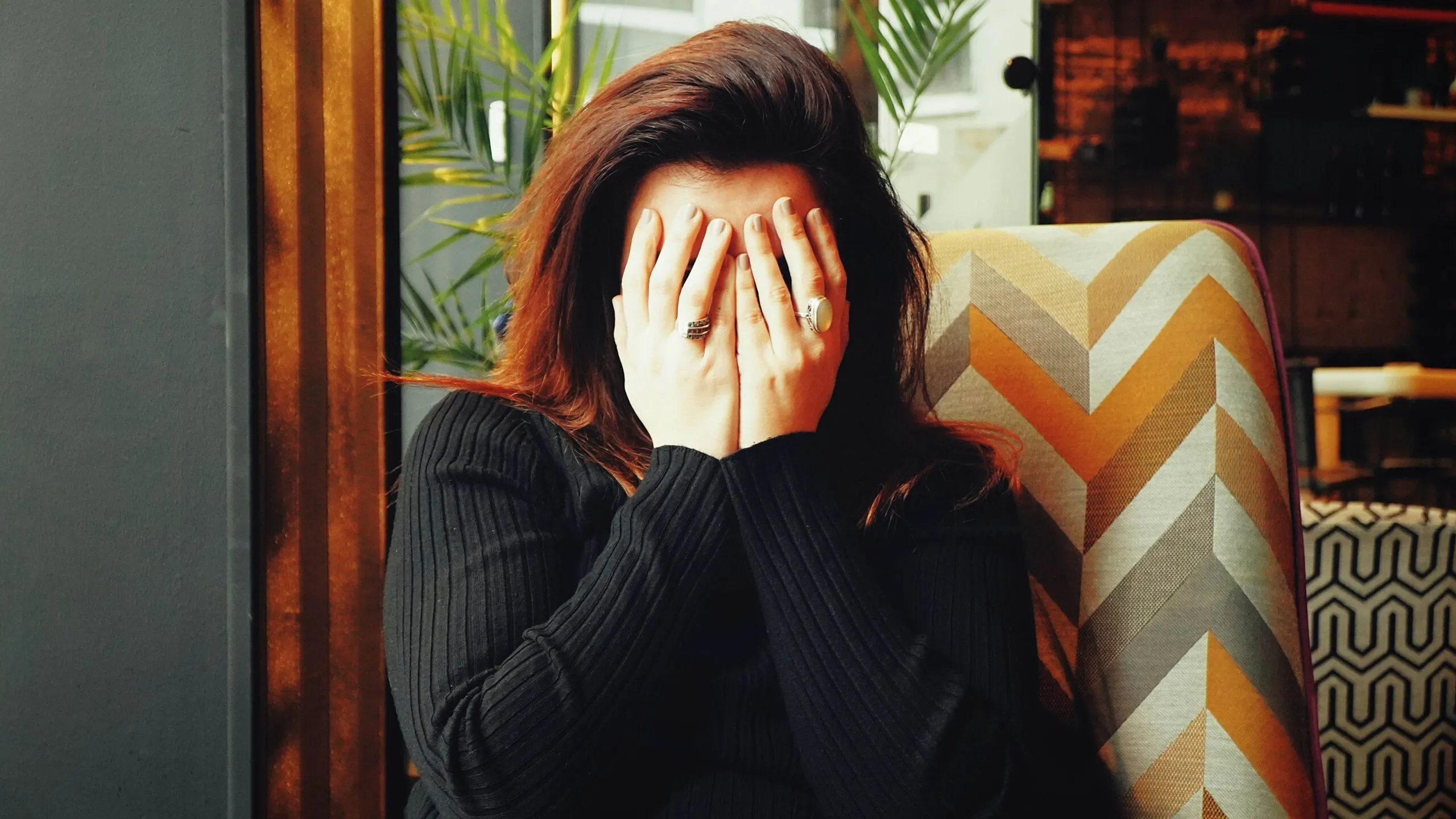 Migraña y síntomas que pueden aparecer antes y después del dolor