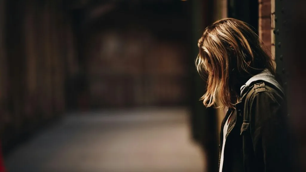 Salud mental y creación de redes de apoyo para jóvenes y adultos