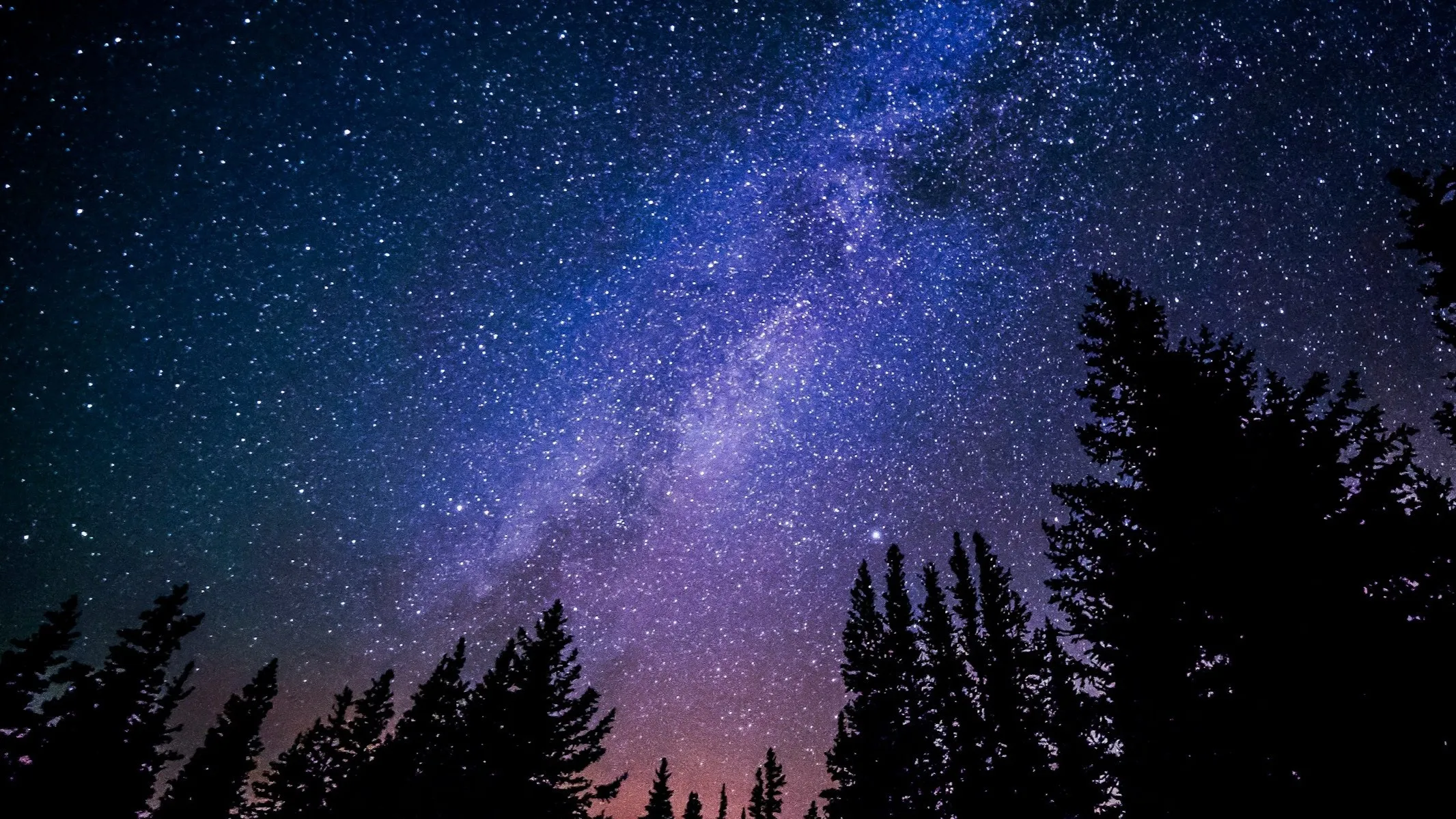 Investigación astronómica sobre la disminución en la formación de estrellas y el enfriamiento gradual del universo